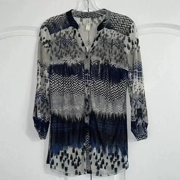 PerSeption Concepts Sheer Button Down Roll Sleeve Blouse.​​ - Picture 12 of 16